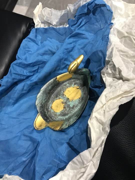 秦蔵六  つる首