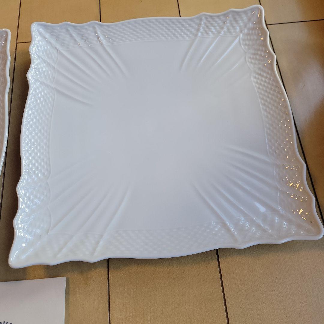 リチャードジノリ　ベッキオホワイト　スクエアプレート２枚