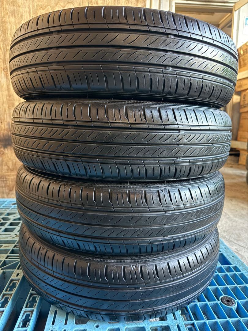 タイヤ・ホイール (572)155/65R14 DUNLOP ENASAVE EC300