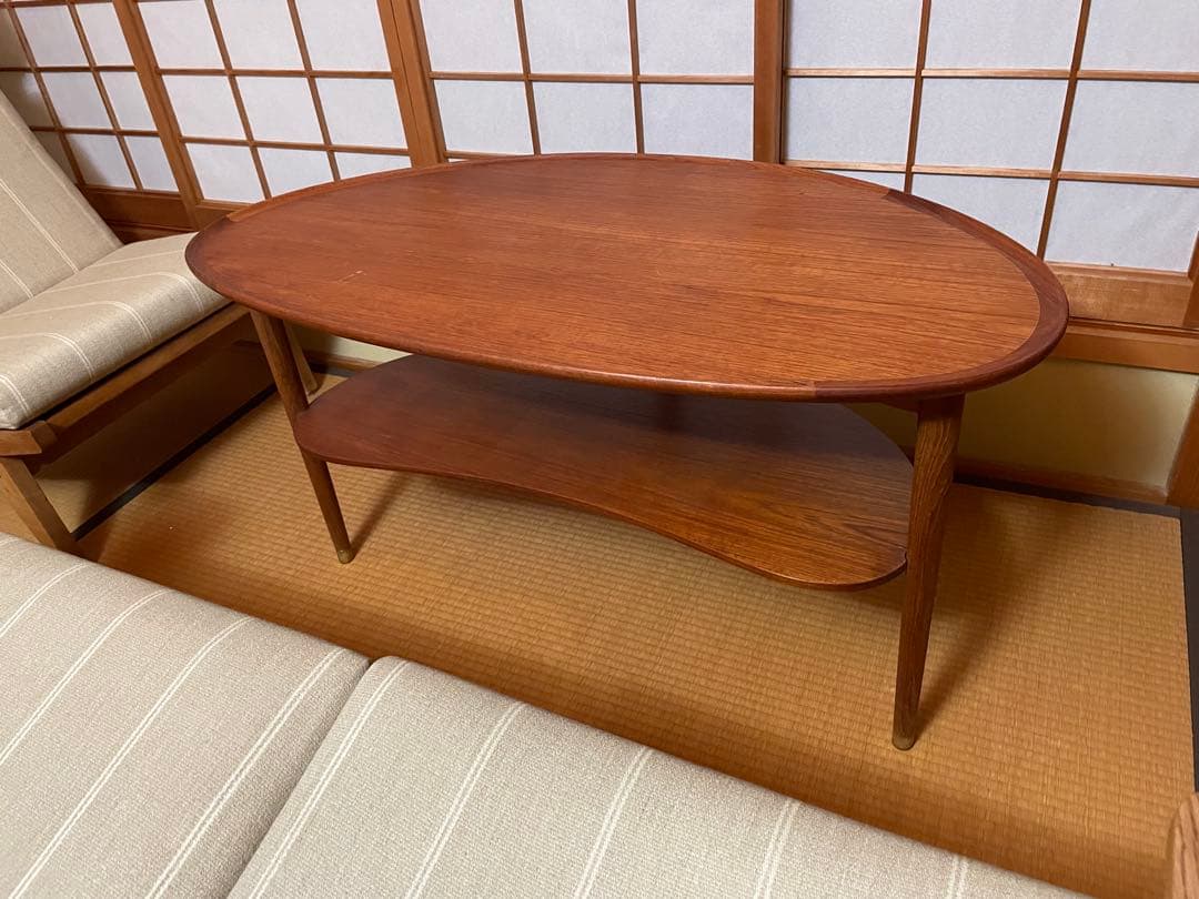 チーク　コーヒーテーブル　Anton Kildeberg Model 173