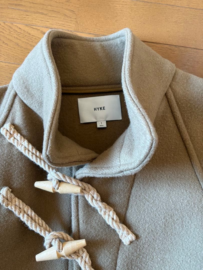 【HYKE 】ダブルフェイスダッフルジャケットsize1 ベージュ