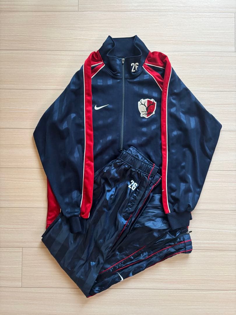 値下げ　鹿島アントラーズ　トレーニングウェア上下　選手支給品　26