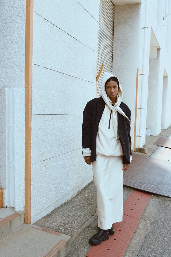 machatt パファーフードスカーフ（アイボリー）