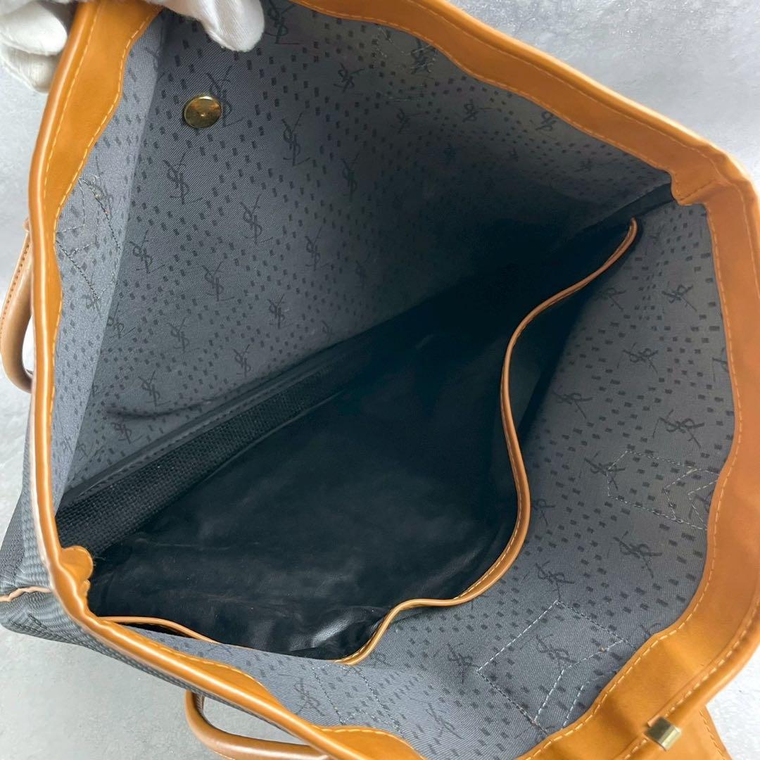 イヴサンローラン　カサンドラ　トートバッグ　ブラック　大容量　A４可