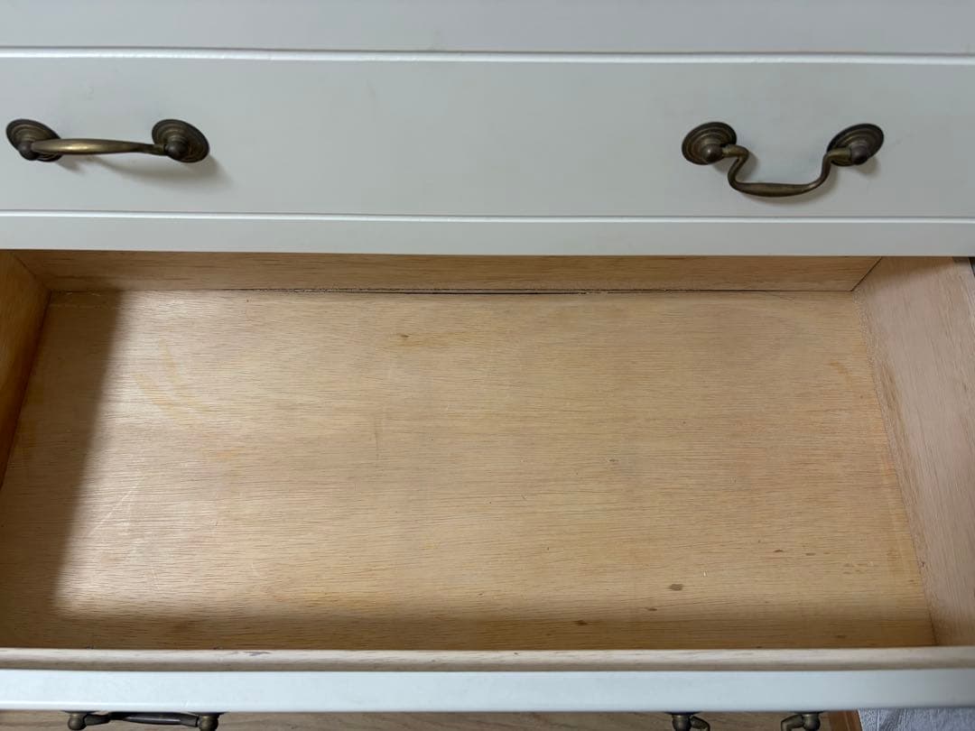 アンティーク　ロココ調　ホワイト木製チェスト　フレンチカントリー