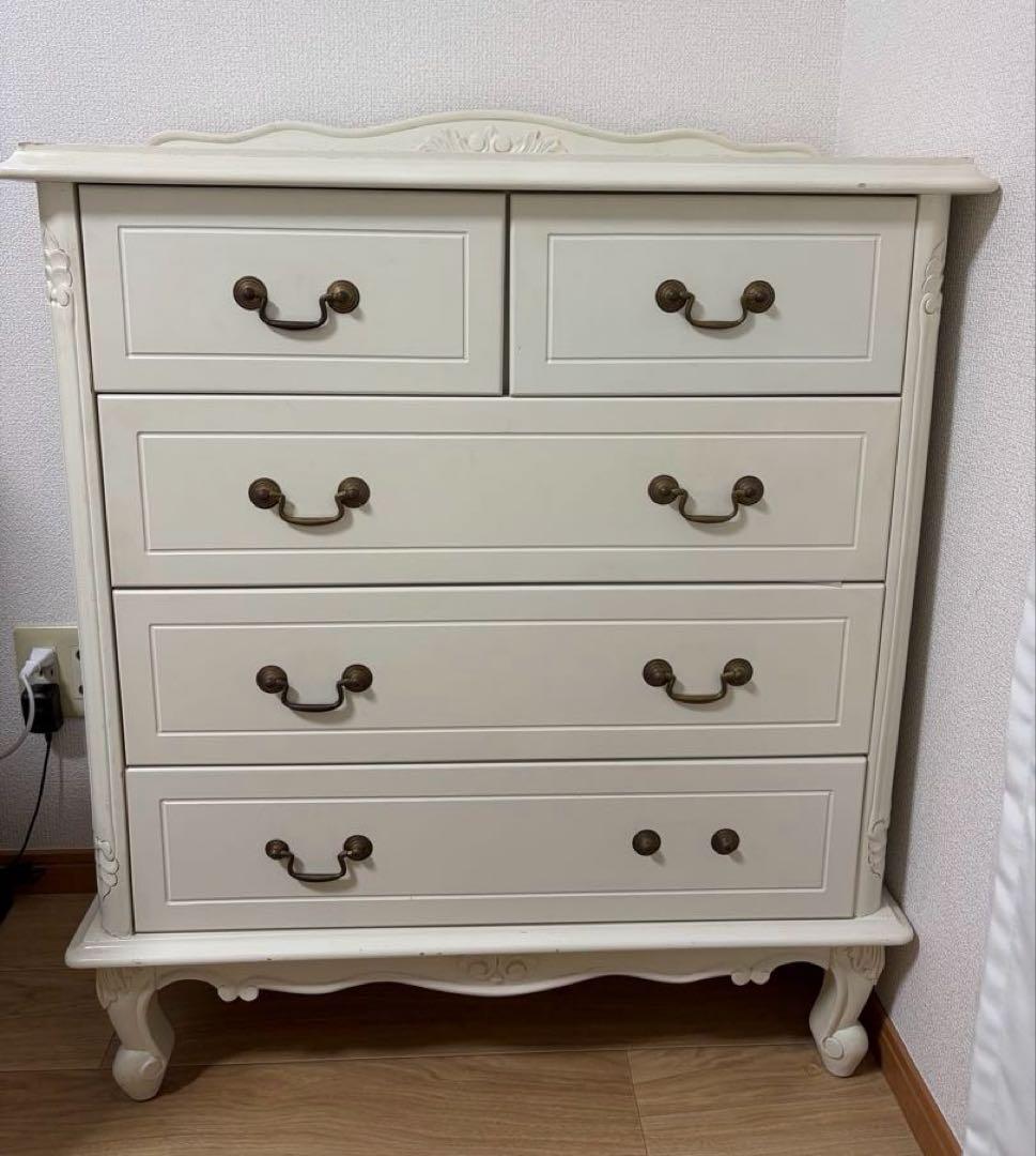 アンティーク　ロココ調　ホワイト木製チェスト　フレンチカントリー