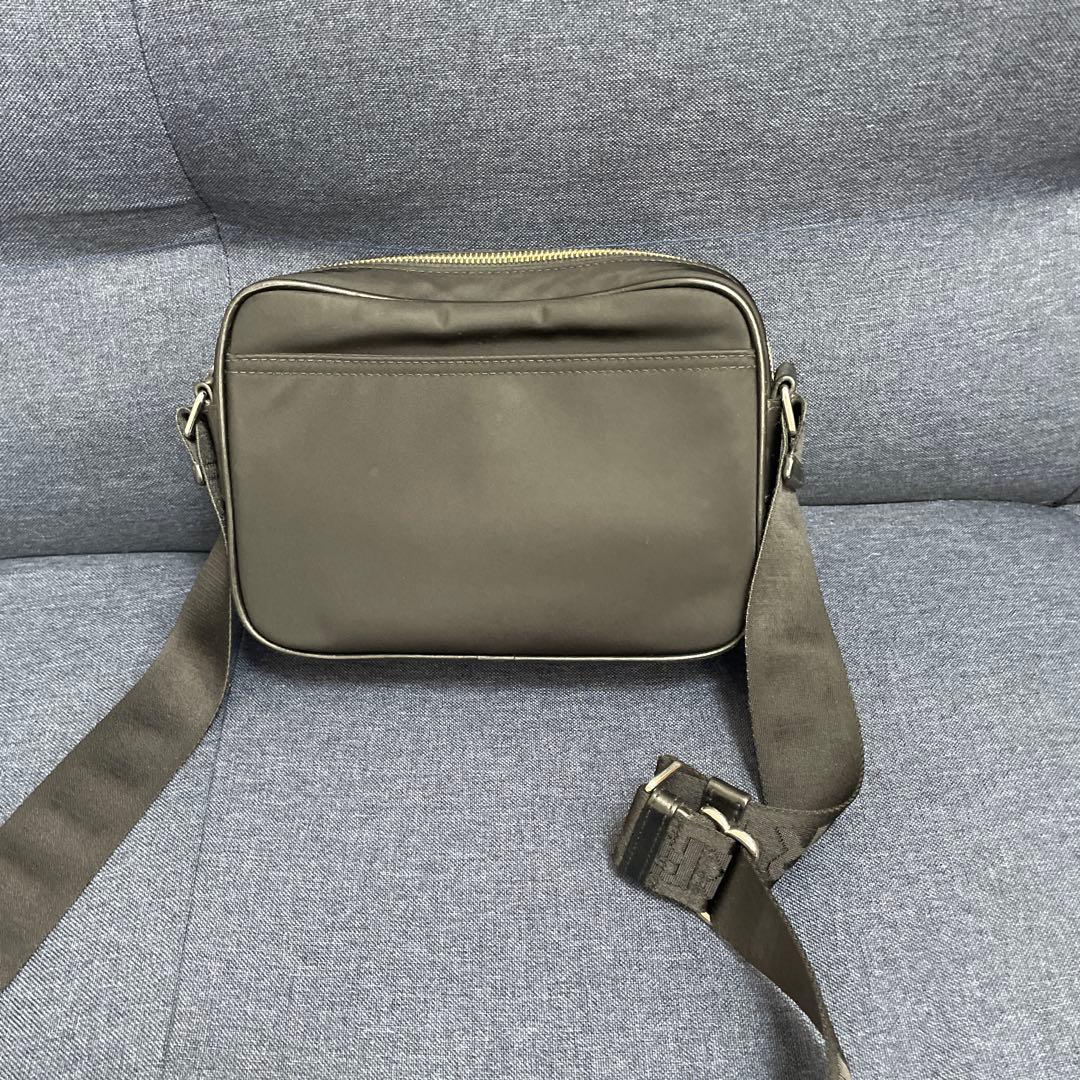 Burberry メンズショルダーバック