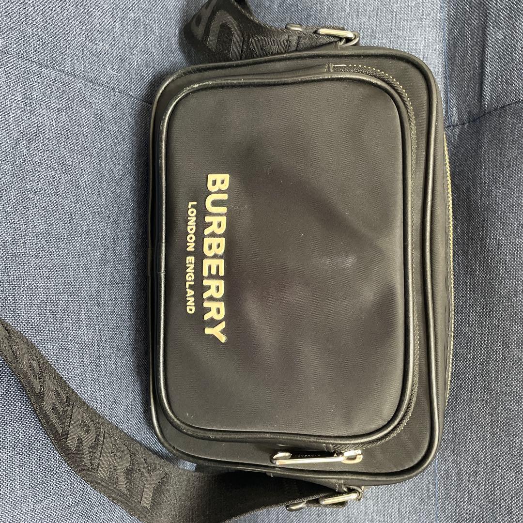 Burberry メンズショルダーバック