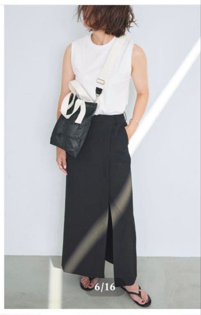 【新品未使用】Meravel ミーラベル ロングスカート 黒　高橋志津奈