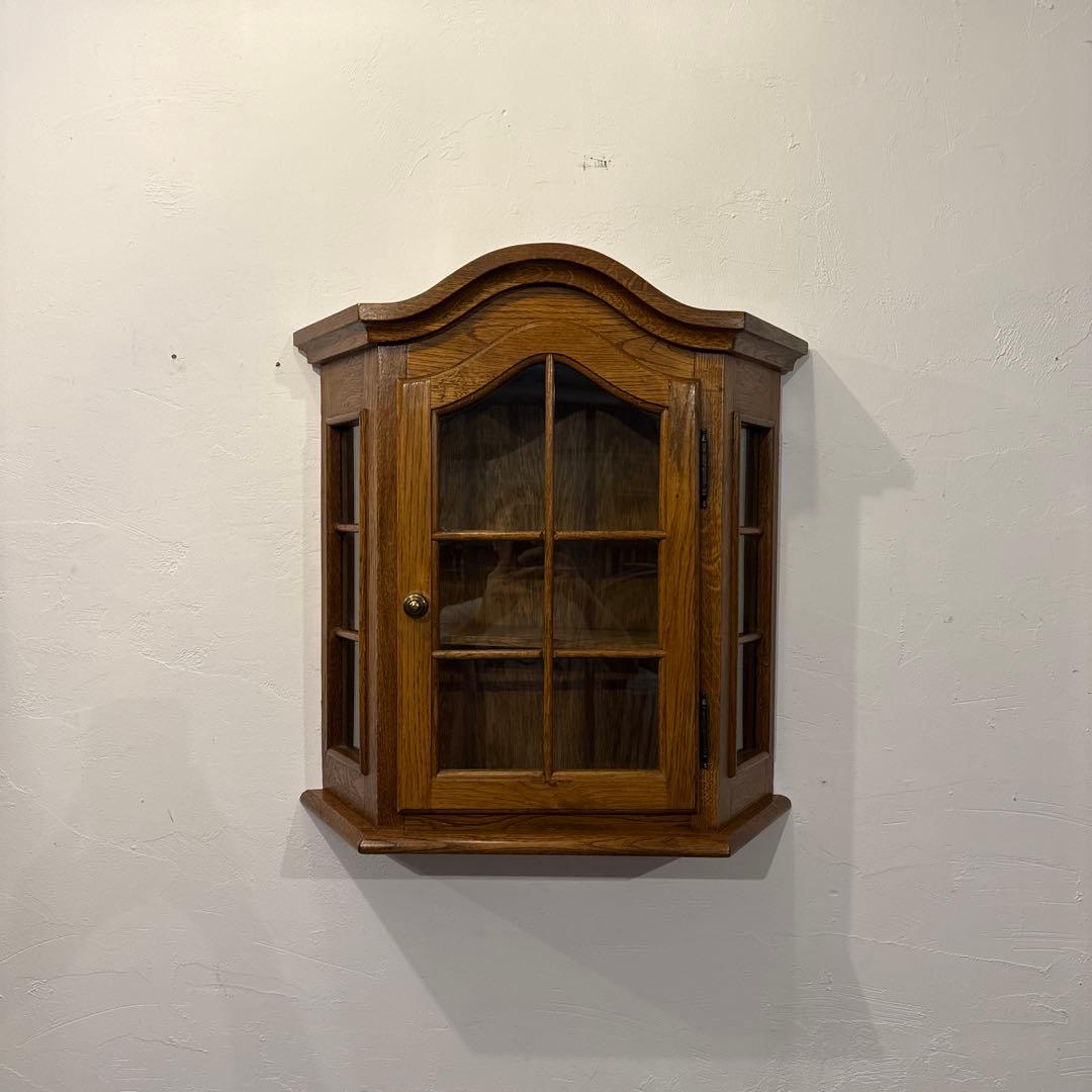 ヴィンテージ　ウォールガラスキャビネット