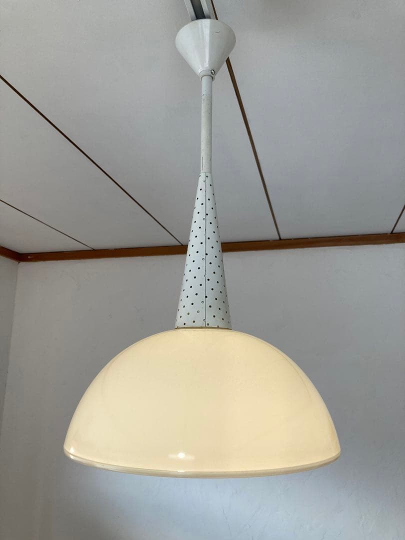 マシューマテゴ　ペンダントライト　Mathieu Mategot