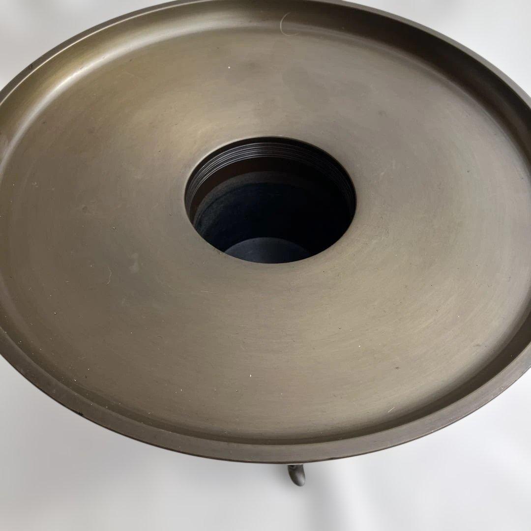 (432)珍しいレトロな金属製花生け道具のウスバタ、