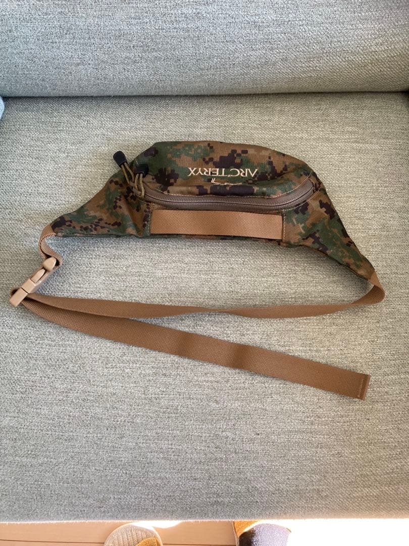 カナダ製ARC'TERYX LEAF Funny Pack