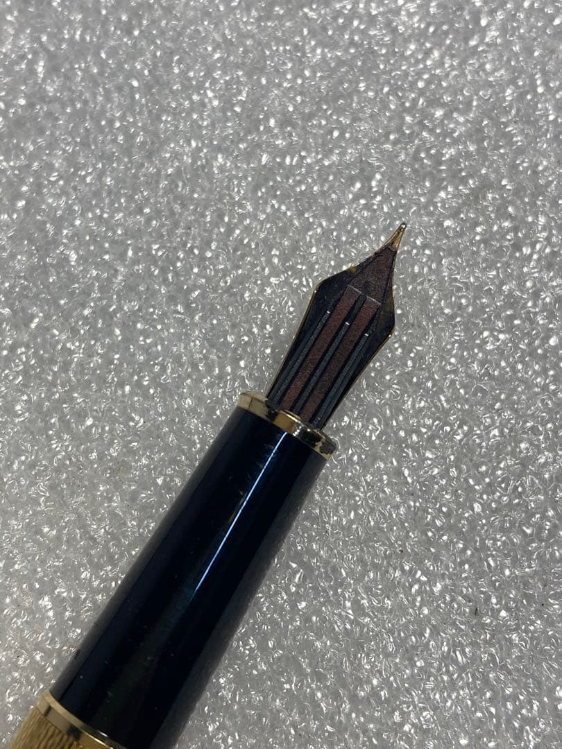 Z）モンブラン 18K 750 万年筆 マイスターシュテュック ゴールドカラー