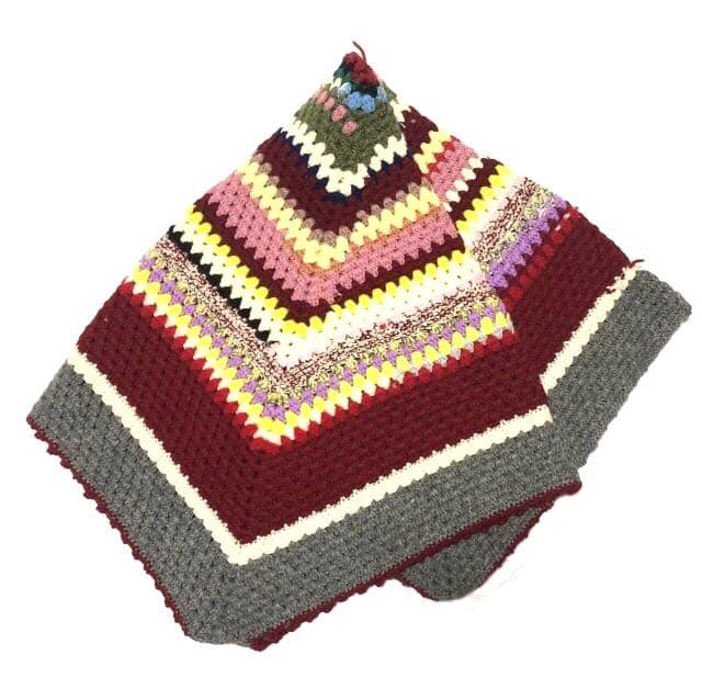 ■ハンドメイド■多用途・手編みニットカバー■赤ちゃん・ペット用・こたつ