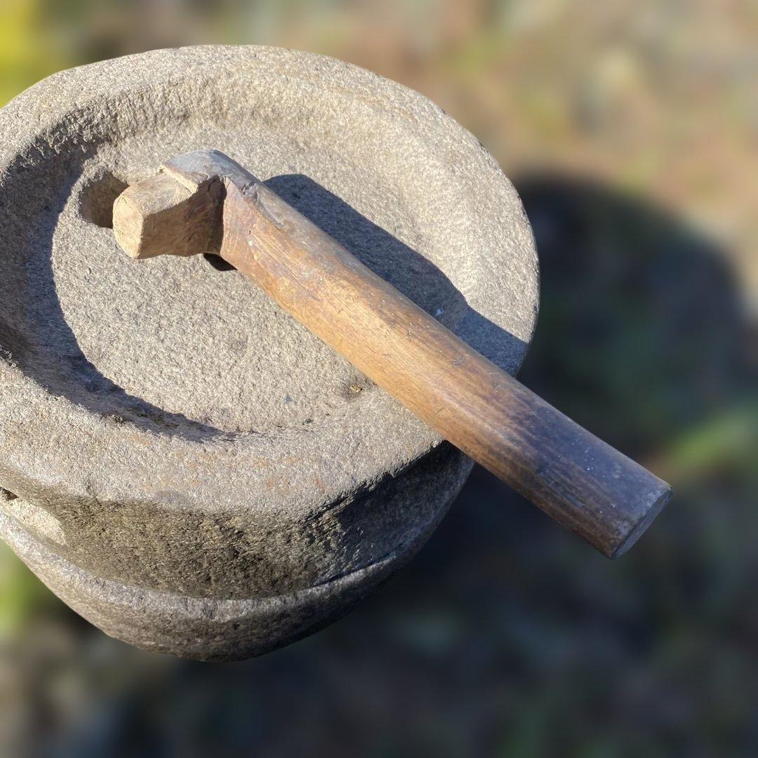 天然石製 石臼　直径約20cm 骨董　古民具