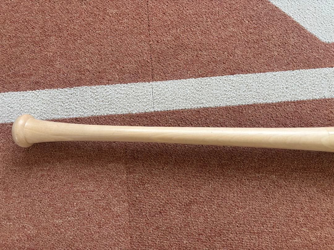 硬式木製 魚雷バット トルピードバット HURRICANE Pro 木製バット