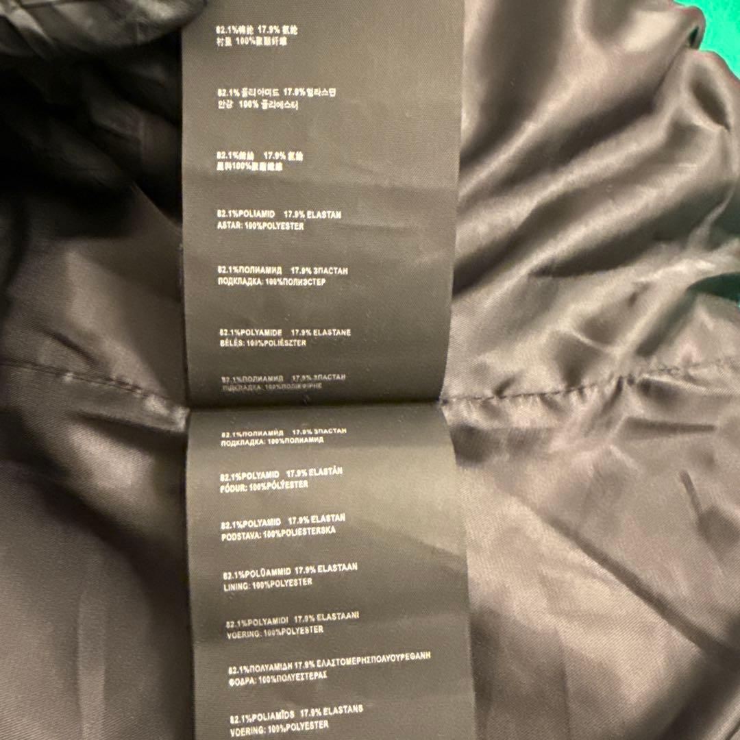 グリーン フード付きジャンパー