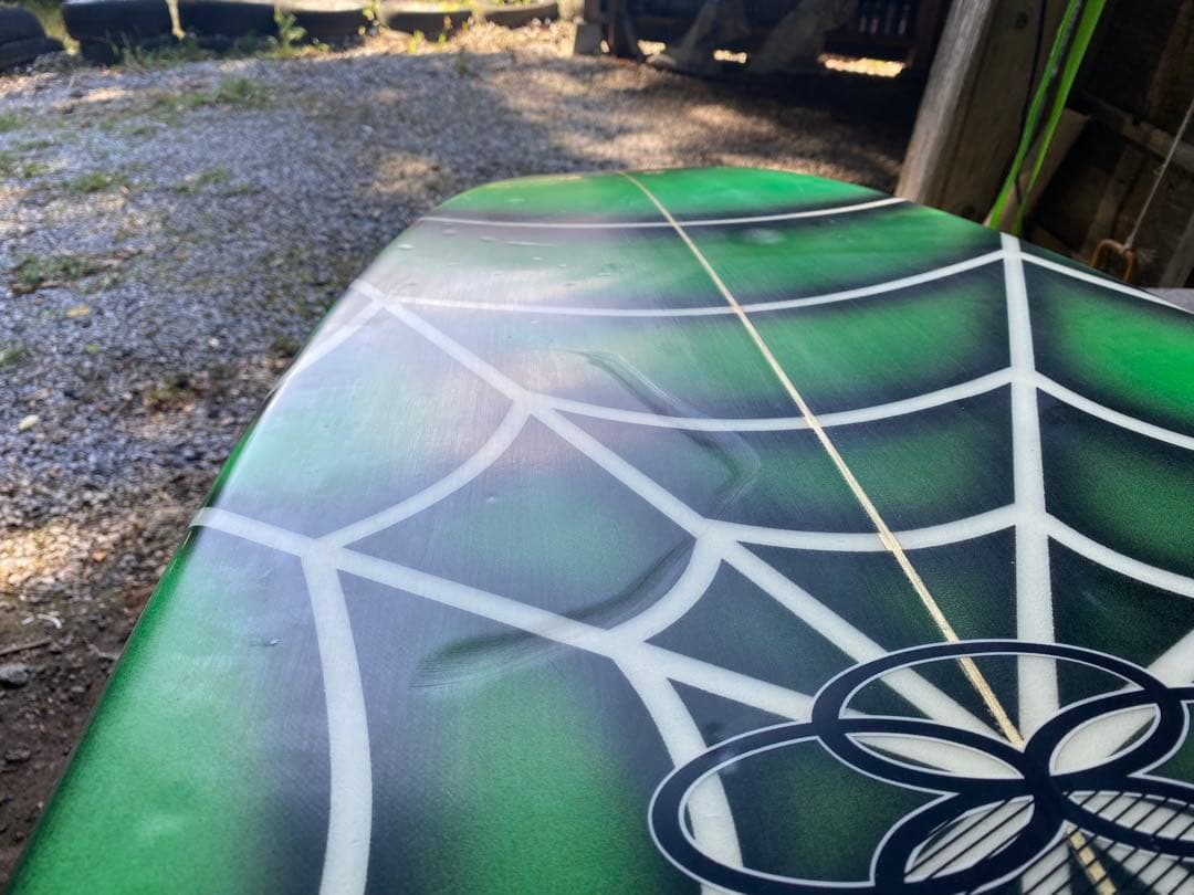 クウォーターショートボード ホワイト・グリーンケース付