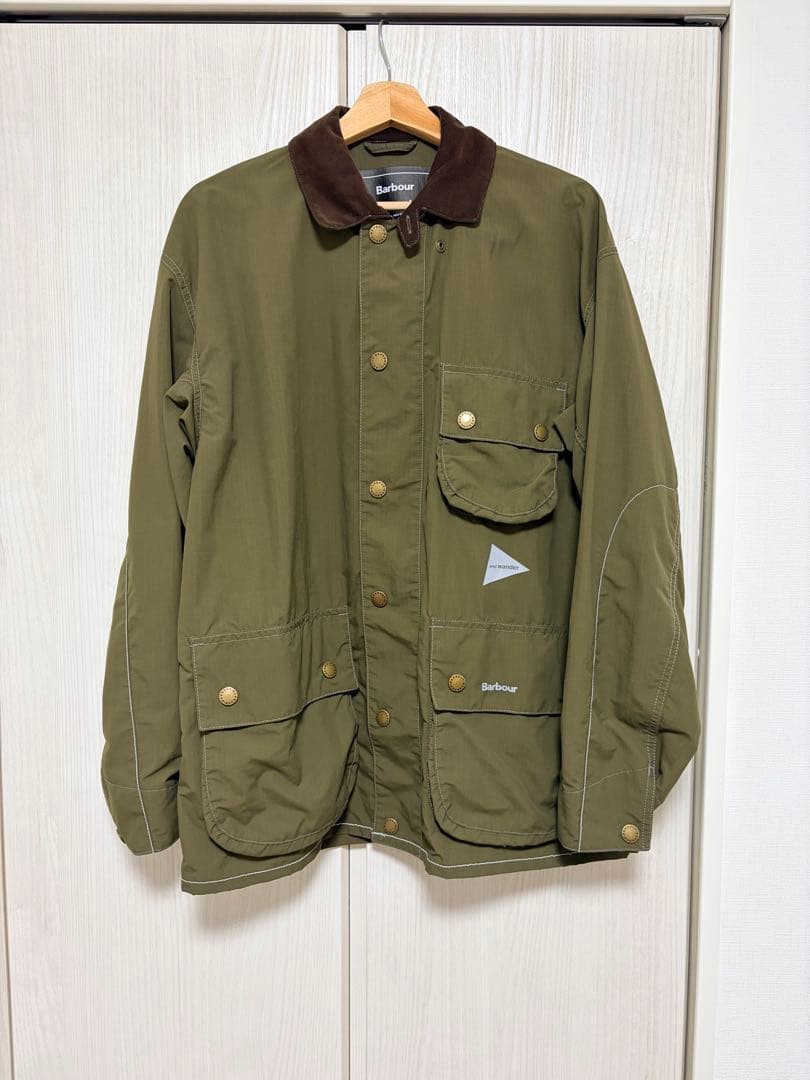 美品　Barbour and wander pivot sサイズ