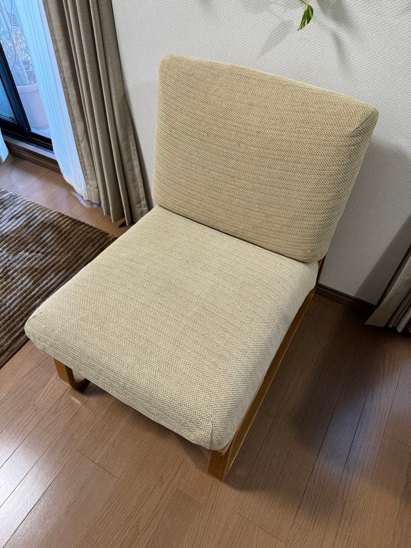 無印良品・オーク材・リビングでもダイニングでもつかえるソファチェア　カバー付き
