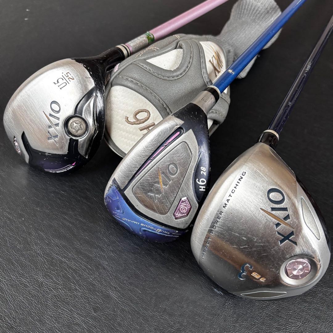 初心者向けレディースゴルフクラブセットXXIO10ゼクシオテン シルバーバッグ