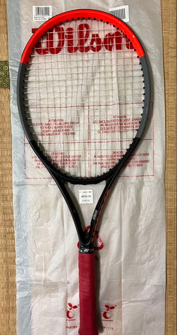 Wilson クラッシュ100 v1.0 G2　テニスラケット