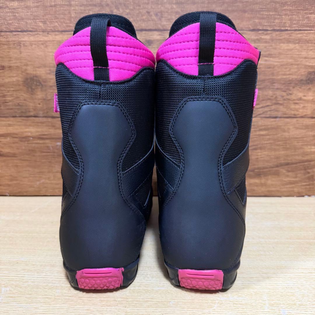 美品　kiss mark レディース　スノーボード3点　143cm かわいい