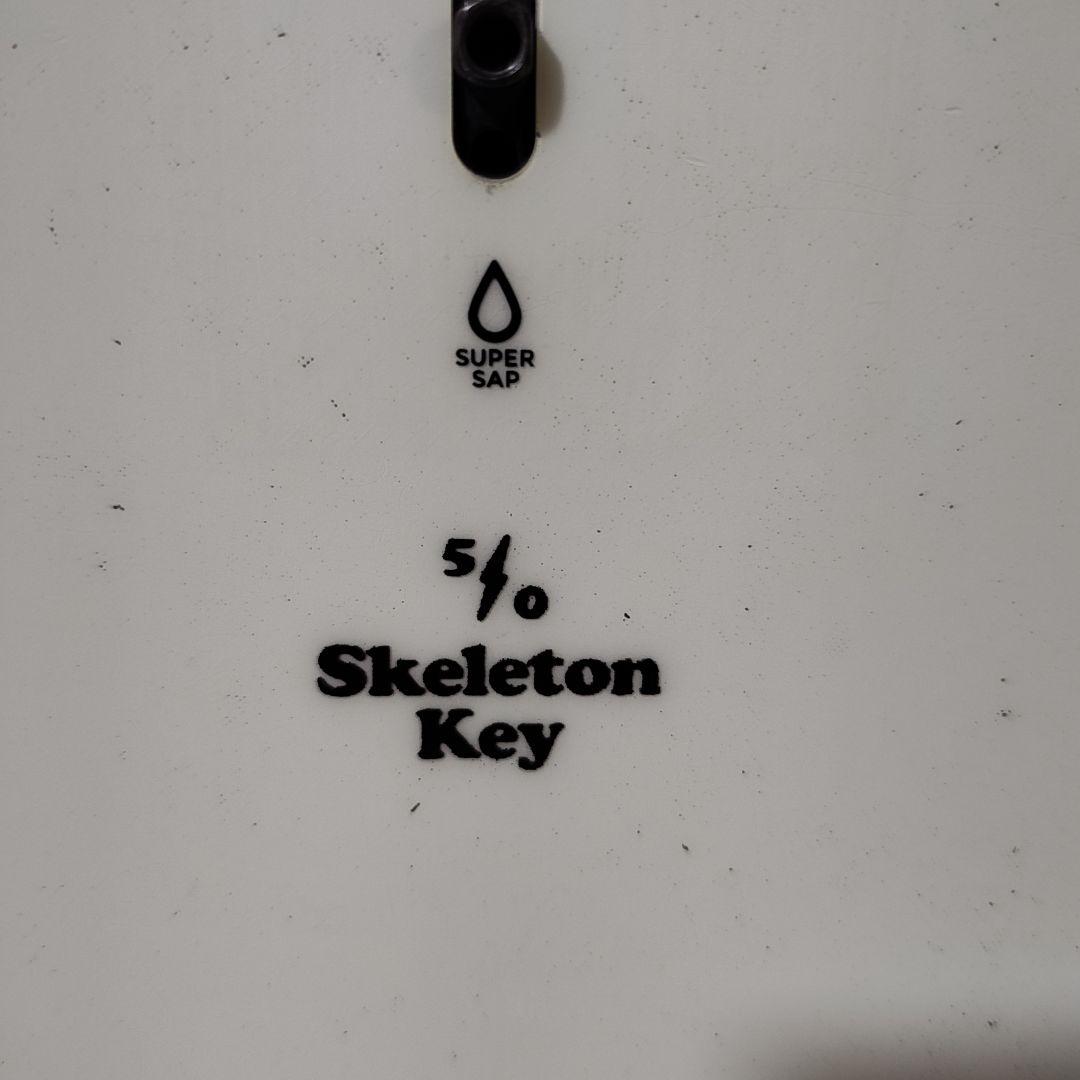 スノーボード BURTON Skeleton Key 150cm