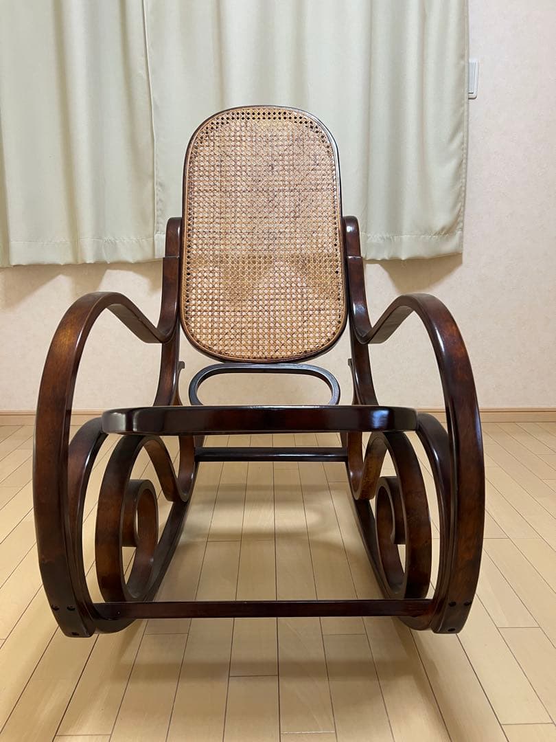 ロッキングチェア1点（1月10日写真更新）