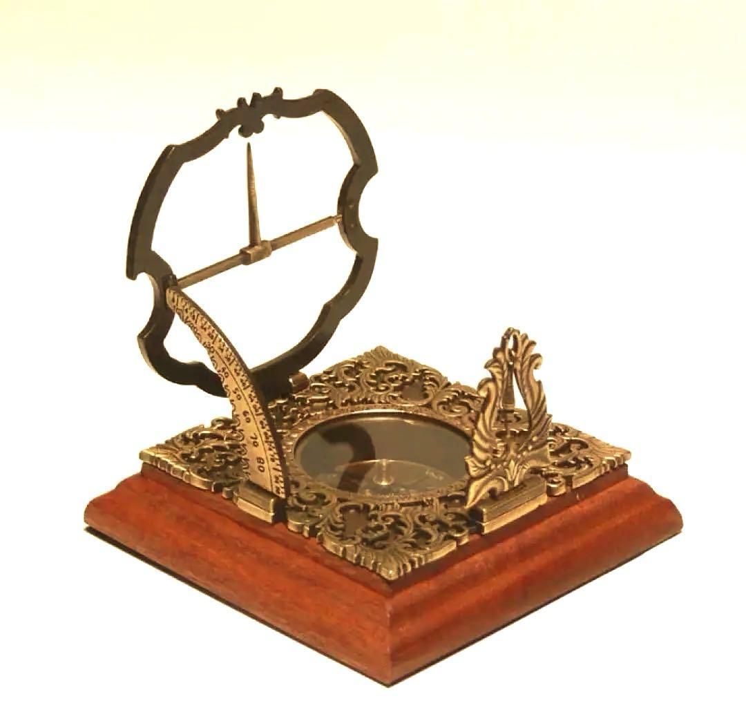 アウグスブルク日時計　アンティーク　書斎インテリア