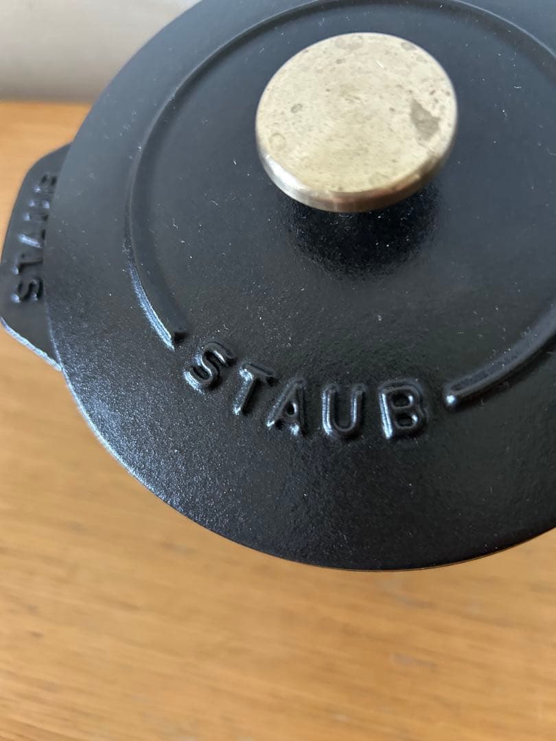 使用品　STAUB ストウブ ラ・ココット de GOHAN 12cm 黒