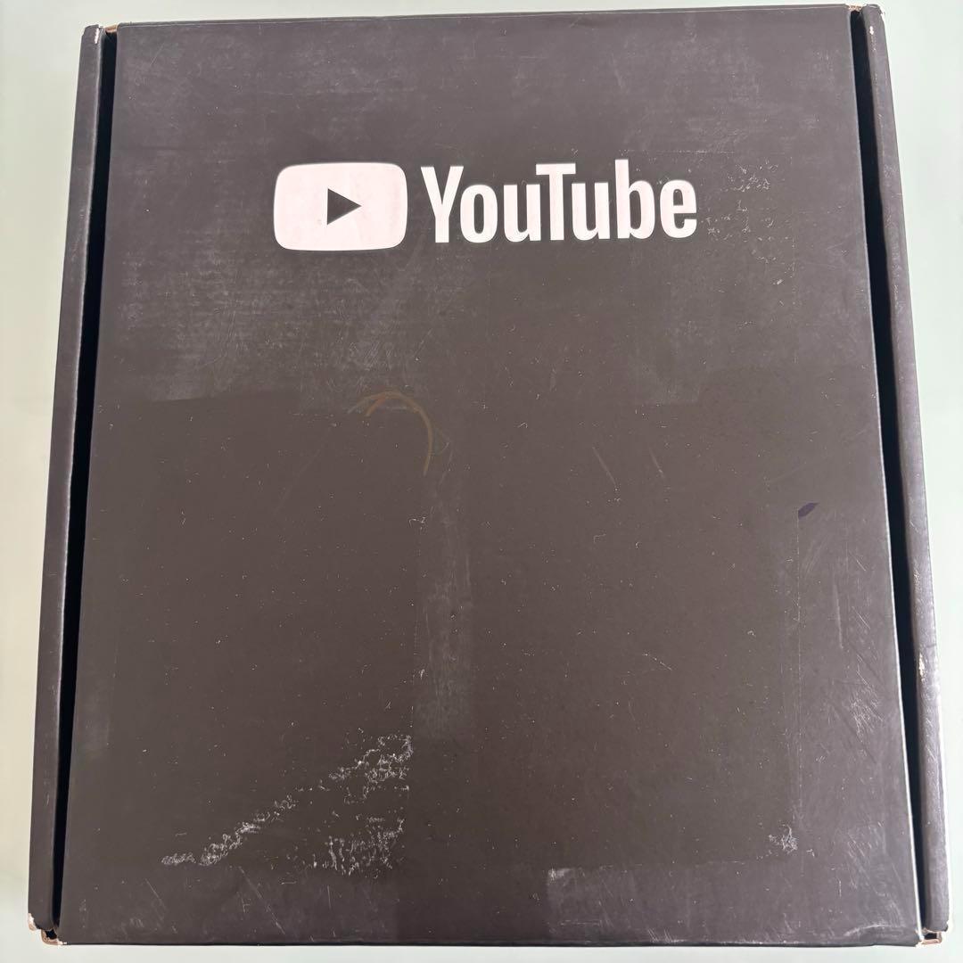 【本物】金の盾 YouTube ゴールドクリエイターアワード 100万人