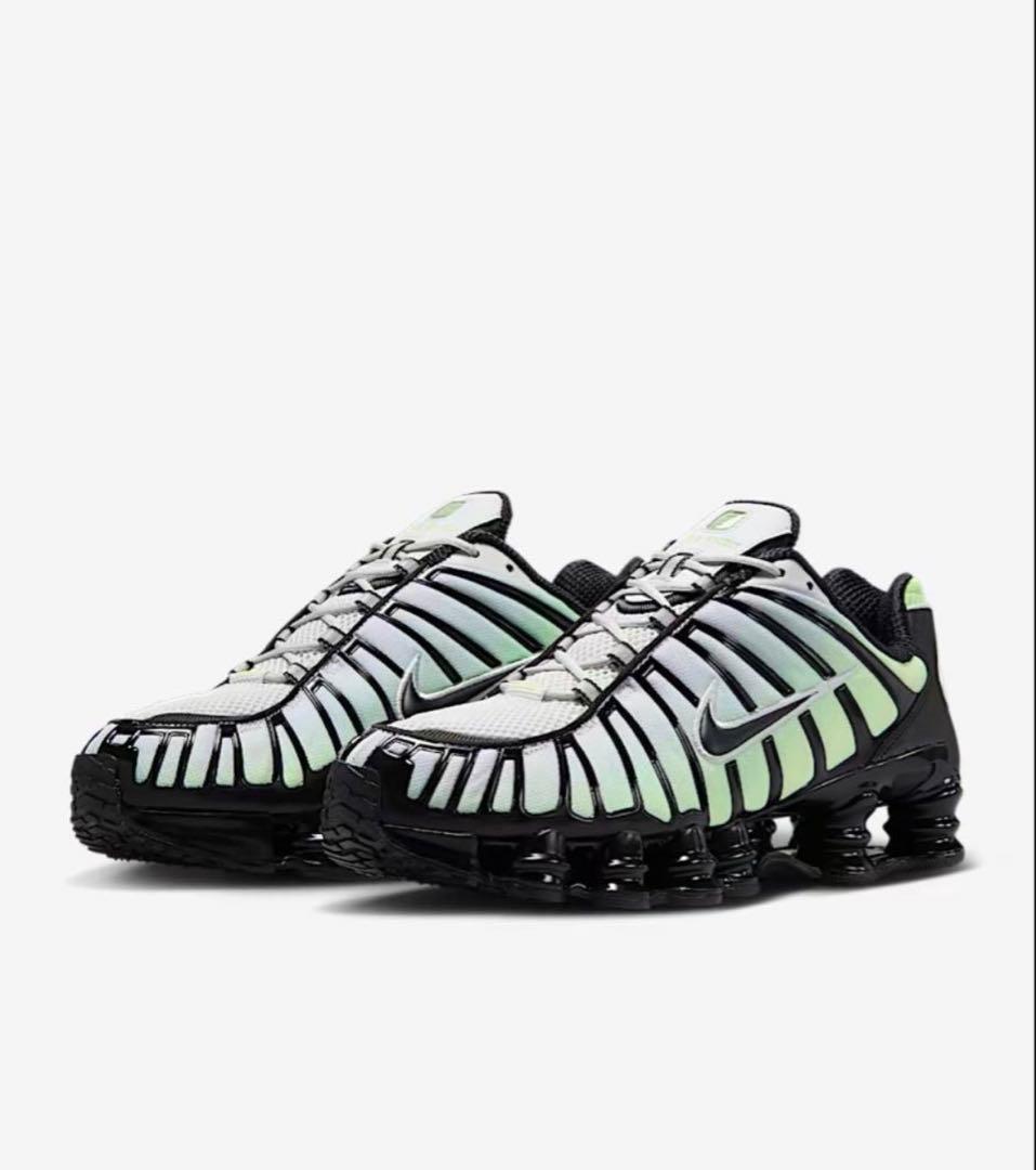 Nike ショックス