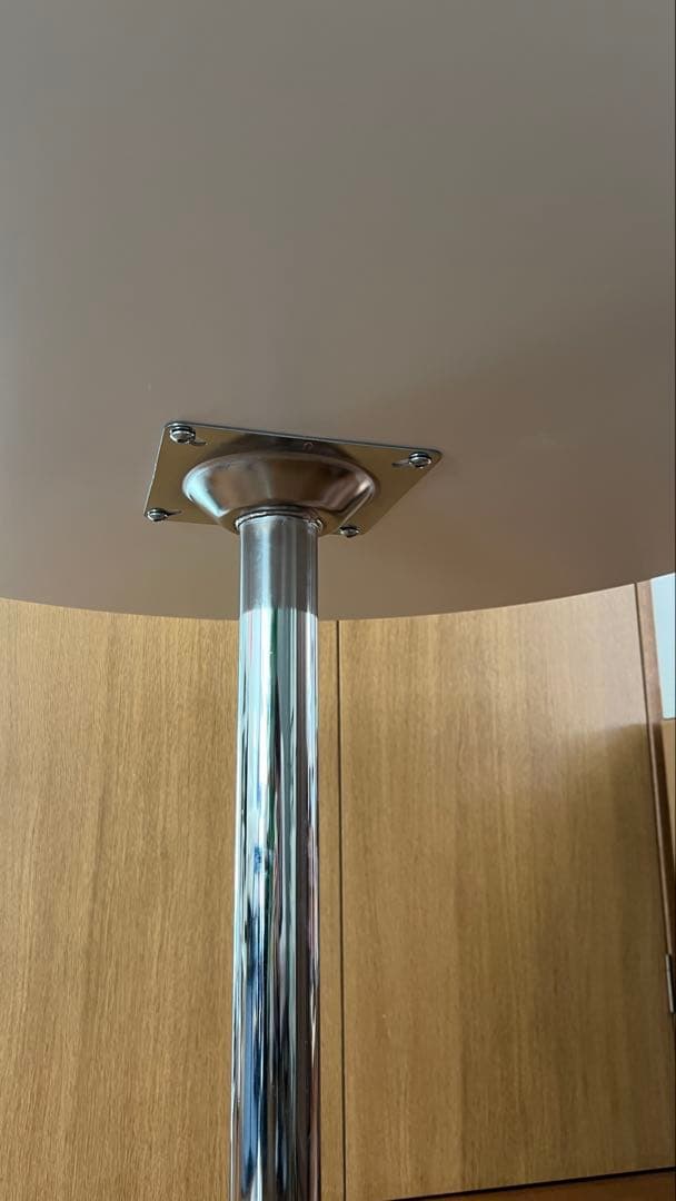 円形ホワイトダイニングテーブル