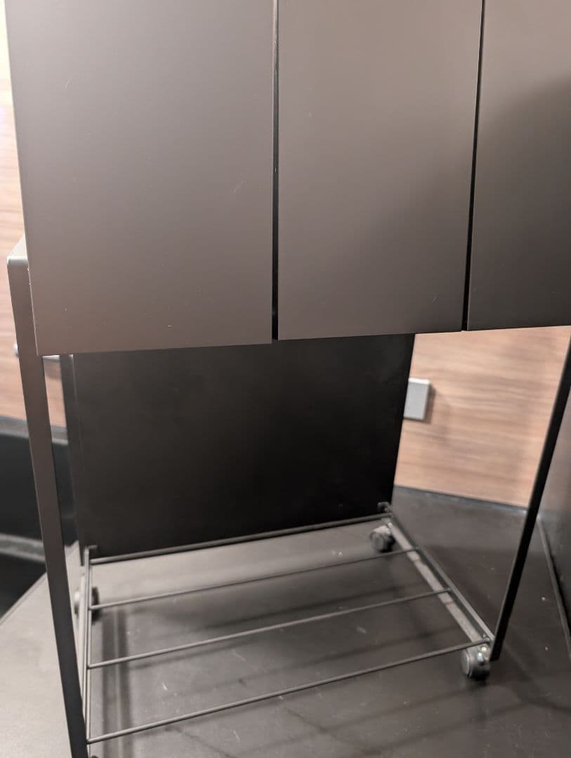 タワー　蓋付き目隠し分別ダストワゴン　ゴミ箱　3分別　山崎実業