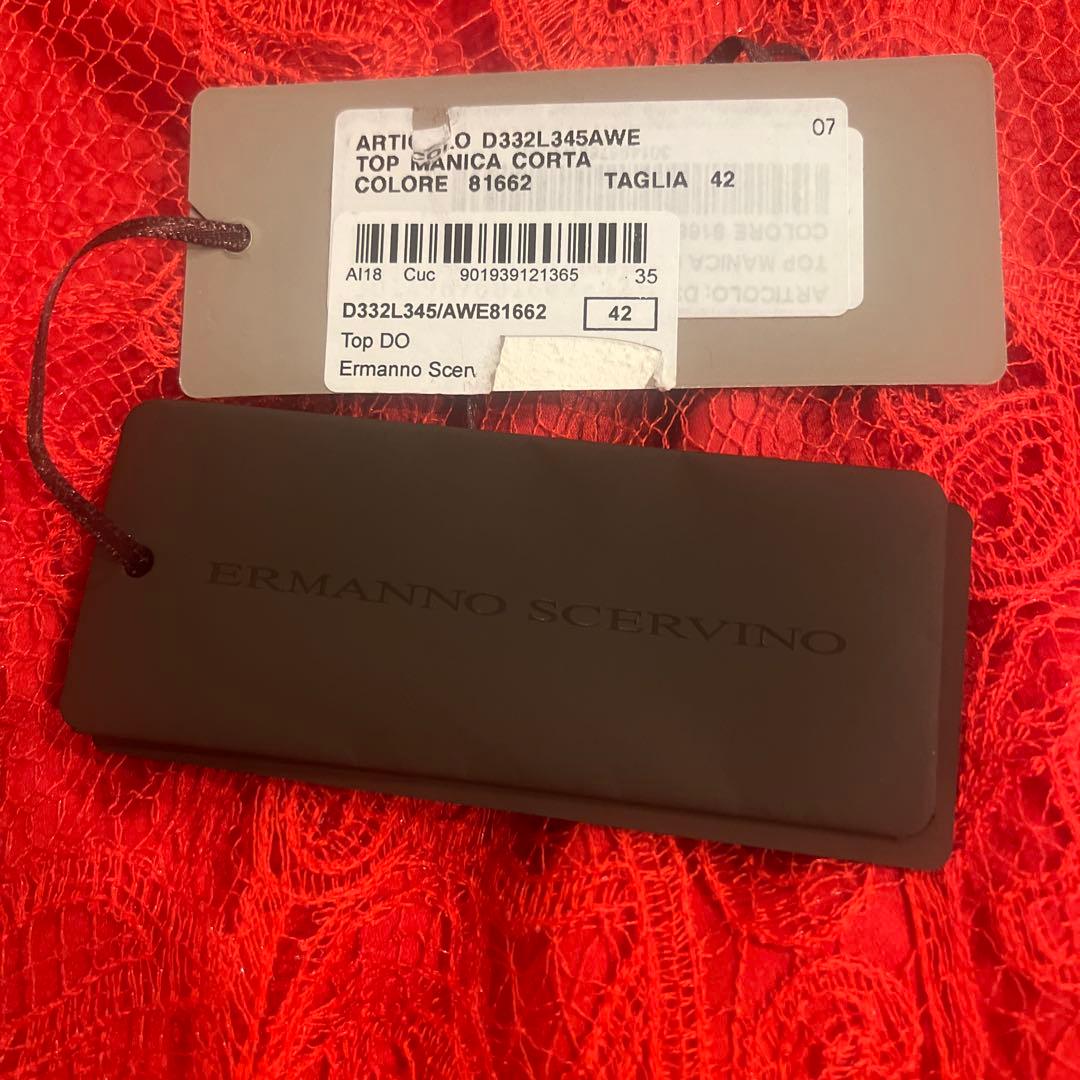 お値下げ新品未使用　レース 半袖トップス 赤