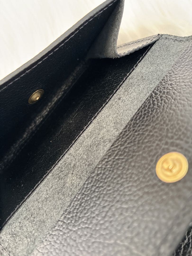 未使用級 IL BISONTE ミディアムウォレット 本革 財布 レザー