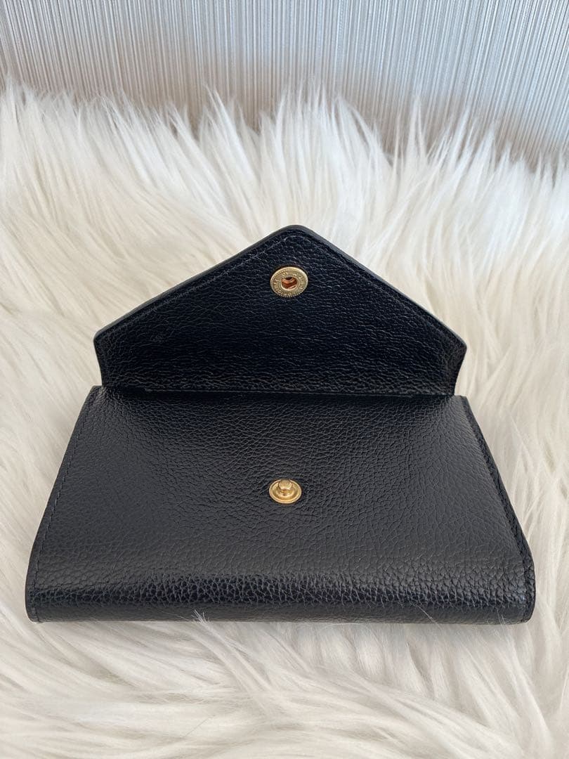 未使用級 IL BISONTE ミディアムウォレット 本革 財布 レザー