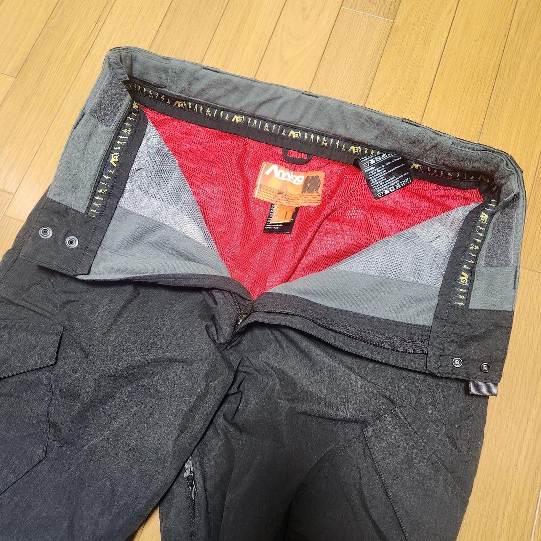 BURTON ダンモアジャケ + バートンAnalogワイドパンツ　2点セット