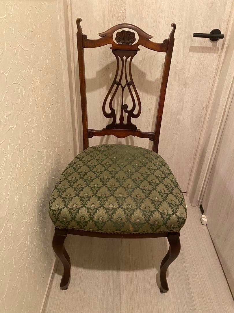 ペ*★様 クラシックスタイル 木製チェア 緑色クッション　椅子　アンティーク