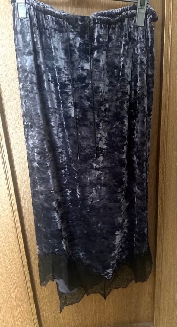 ASTRAET＞ベロア/レース イレギュラーヘムスカ