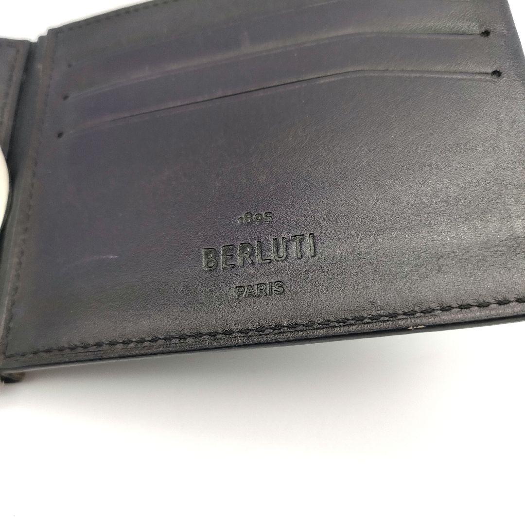 Berluti ベルルッティ カリグラフィ マネークリップ レザー メンズ