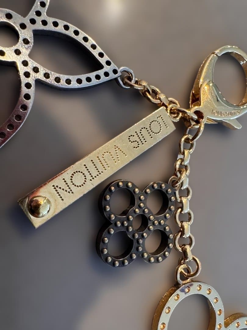 Louis Vuitton ビジューサック・タバージュ バッグチャーム