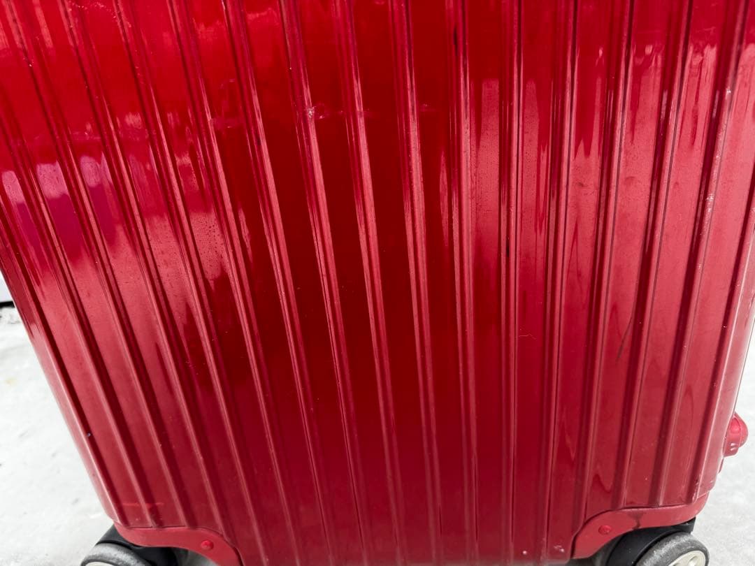 リモワ　サルサデラックス　63L 4輪