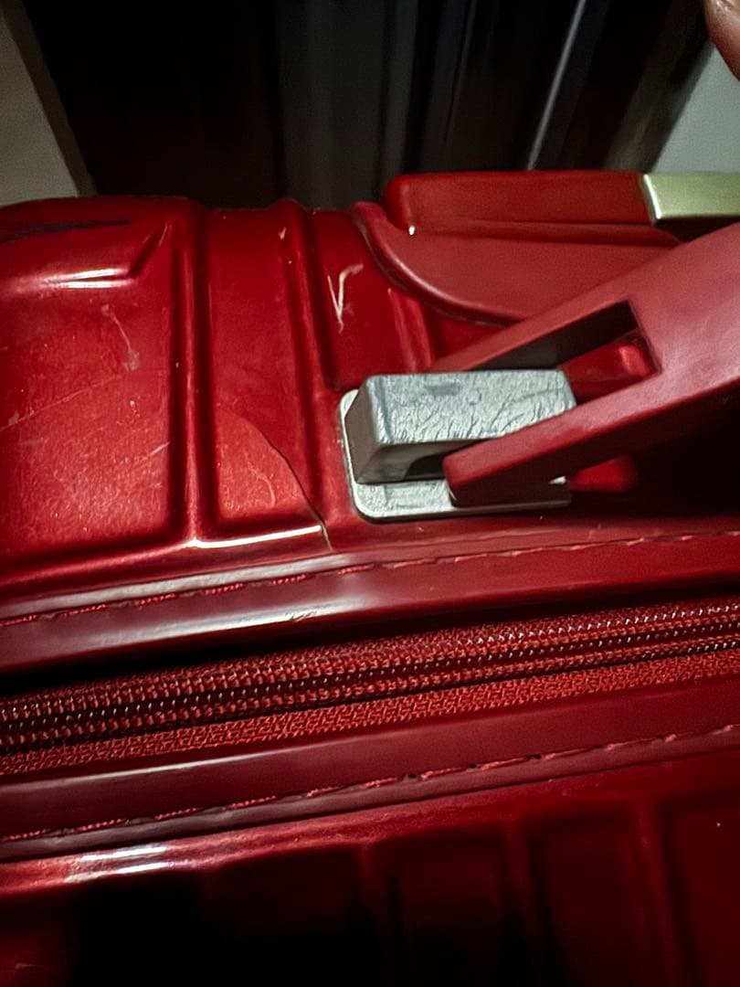 リモワ　サルサデラックス　63L 4輪