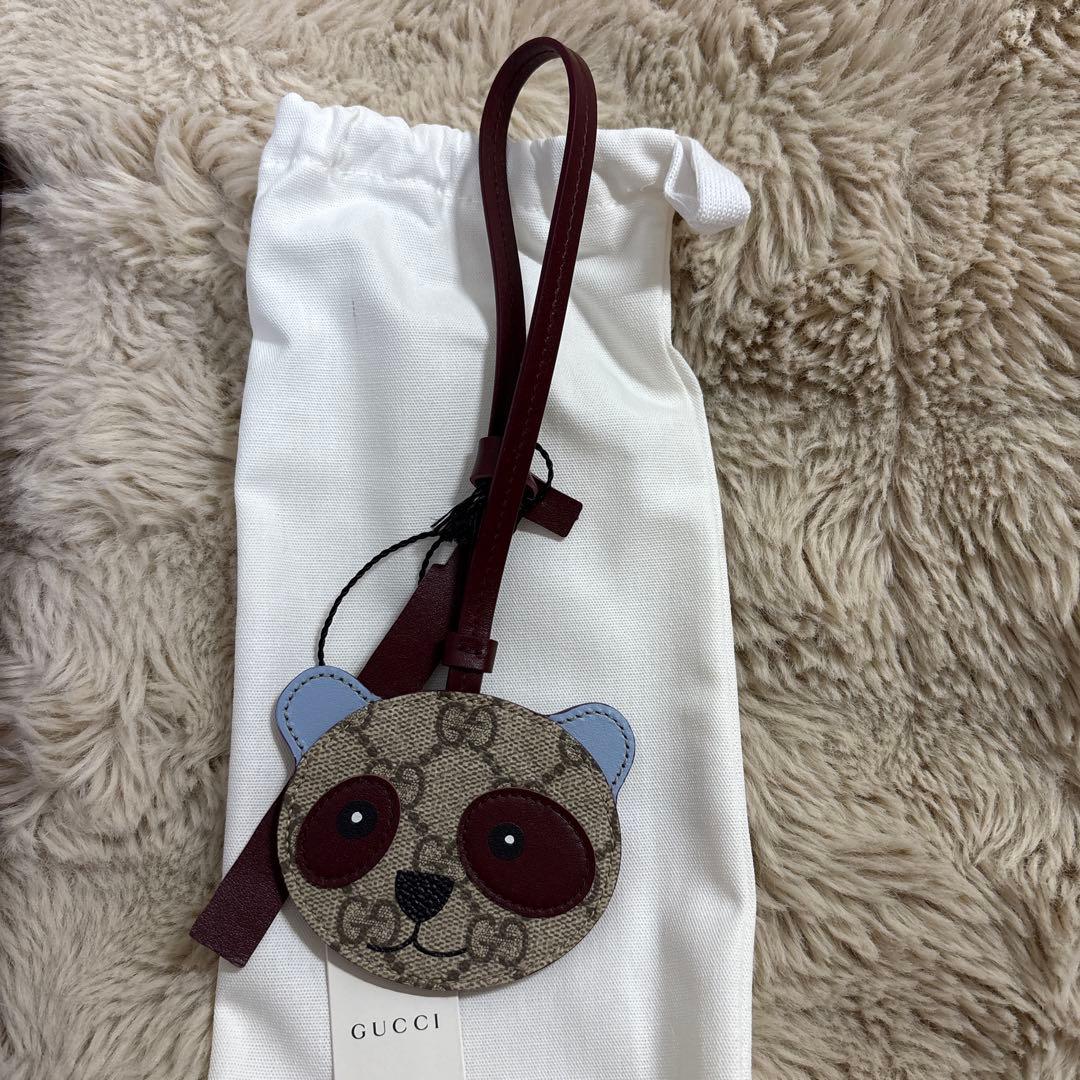 GUCCI パンダ シェイプ バッグ チャーム　新品未使用