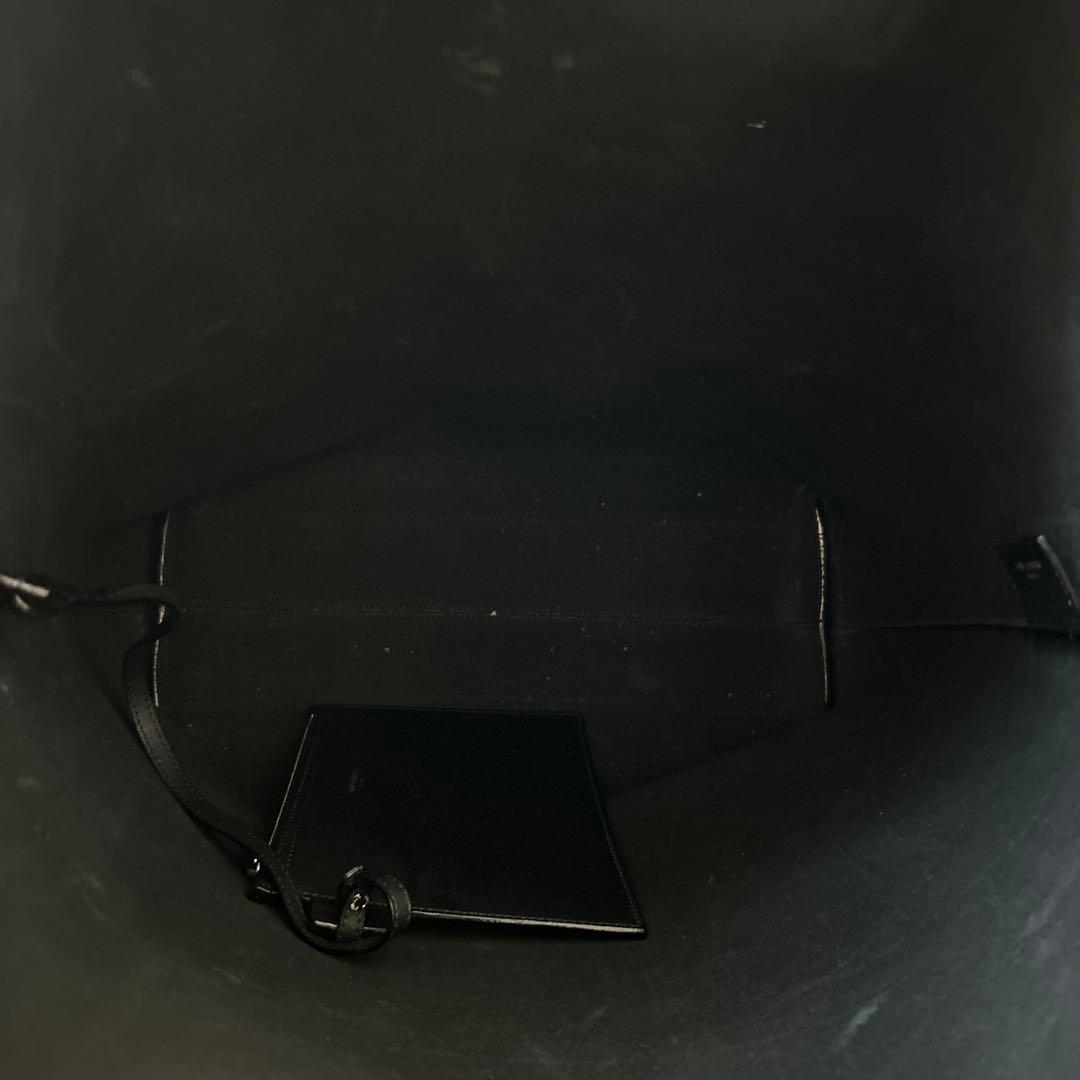 SAINT LAURENT レザートートバッグ　ブラック