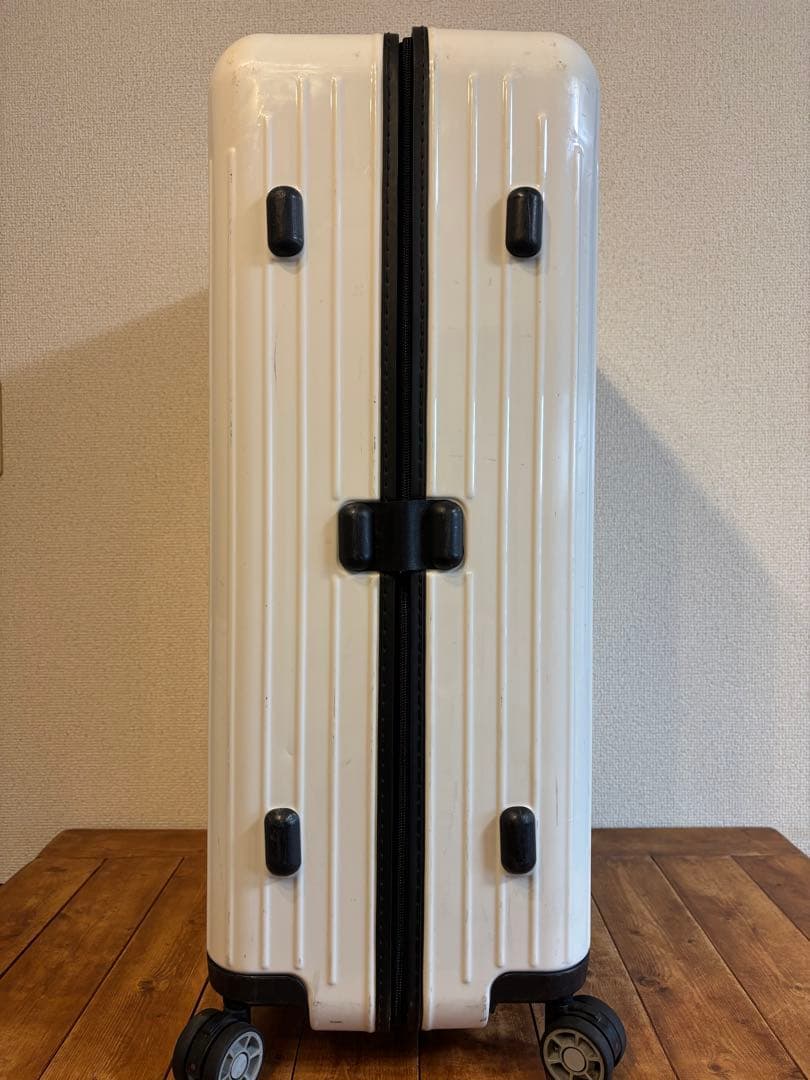 美品　RIMOWA リモワ 84ℓ キャララホワイト キャリーケース　超軽量