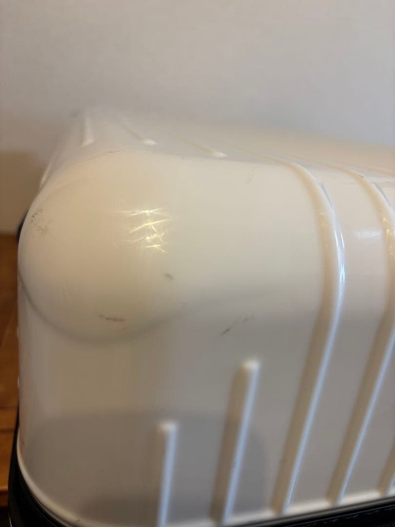 美品　RIMOWA リモワ 84ℓ キャララホワイト キャリーケース　超軽量